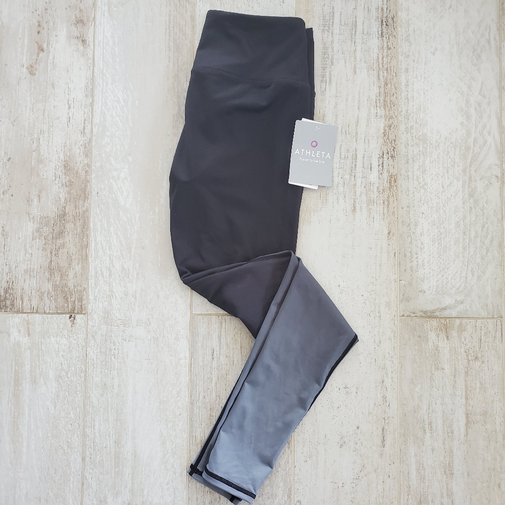 NWT Athleta "Fadeout Chaturanga Tight" - XS